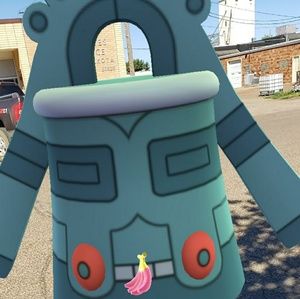 Meet your Posher, Nicole